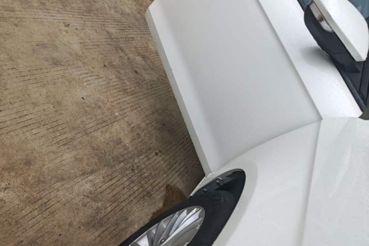 Used Ford Escort 2015 1.5L Automatic Comfort Edition Right Side Sill