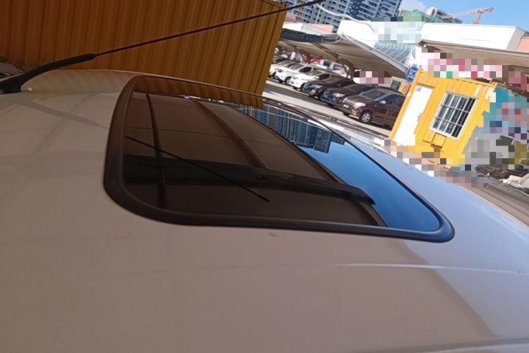 Used Ford Escort 2015 1.5L Automatic Fashion Model Roof
