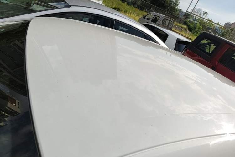 Used Ford Escort 2015 1.5L Manual Comfort Model Roof