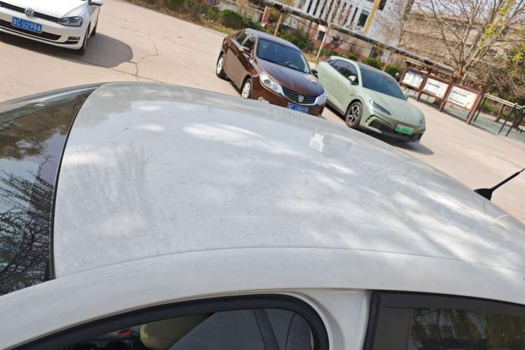 Used Ford Escort 2015 1.5L Manual Comfort Model Roof