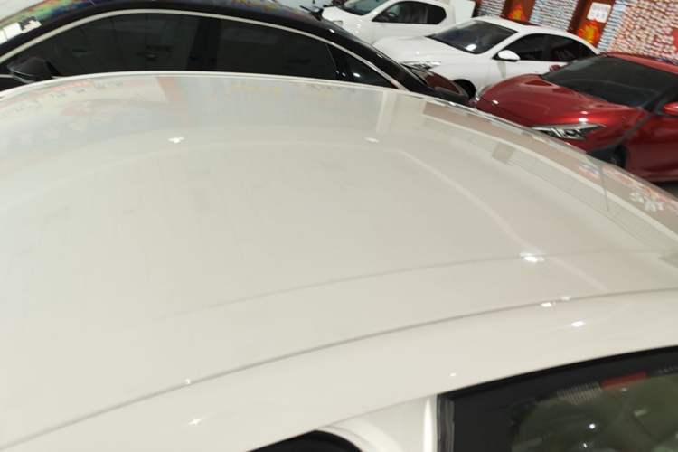 Used Ford Escort 2015 1.5L Manual Comfort Model Roof