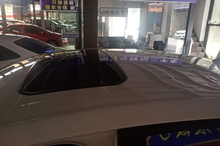 Used Ford Escort 2015 1.5L Automatic Fashion Model Roof