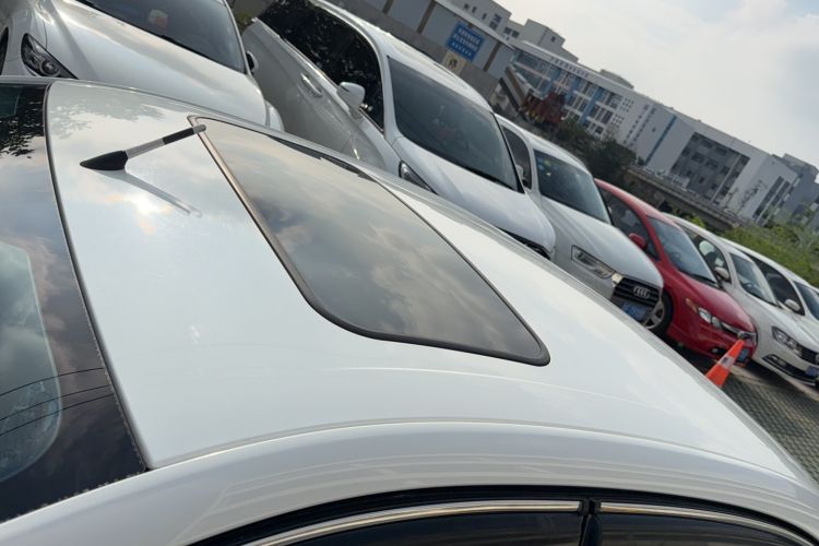 Used Ford Escort 2015 1.5L Automatic Fashion Model Roof