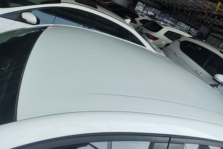 Used Ford Escort 2015 1.5L Manual Comfort Model Roof