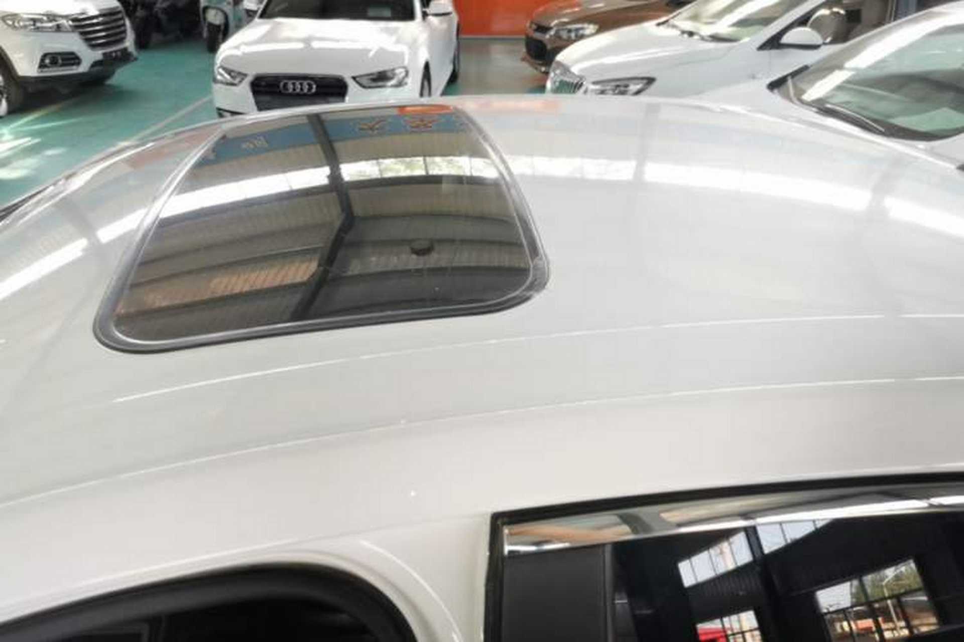 Used Ford Escort 2015 1.5L Automatic Fashion Model Roof