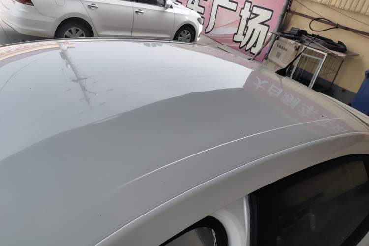 Used Ford Escort 2015 1.5L Manual Comfort Model Roof