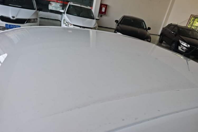 Used Ford Escort 2015 1.5L Manual Comfort Model Roof