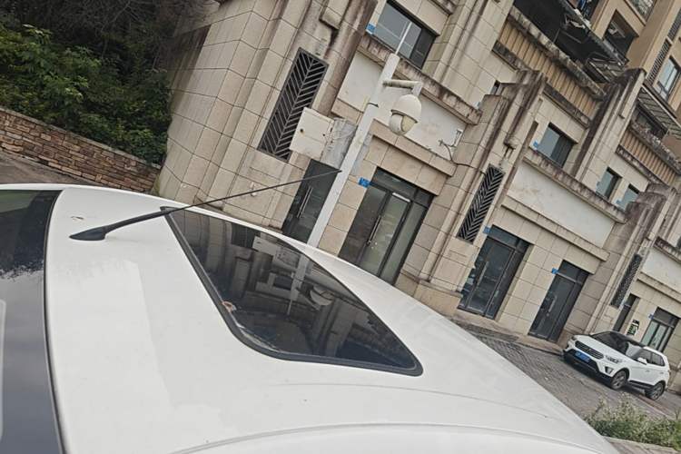 Used Ford Escort 2015 1.5L Automatic Fashion Model Roof
