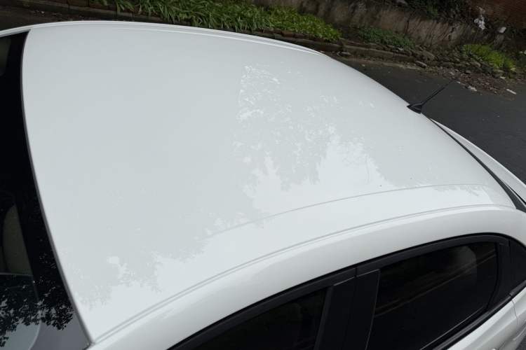 Used Ford Escort 2015 1.5L Manual Comfort Model Roof