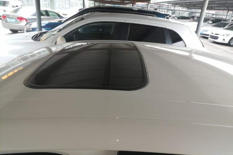 Used Ford Escort 2015 1.5L Automatic Fashion Model Roof