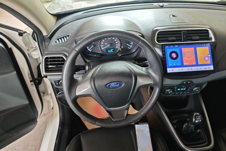 Used Ford Escort 2015 1.5L Manual Fashion Edition Steering Wheel