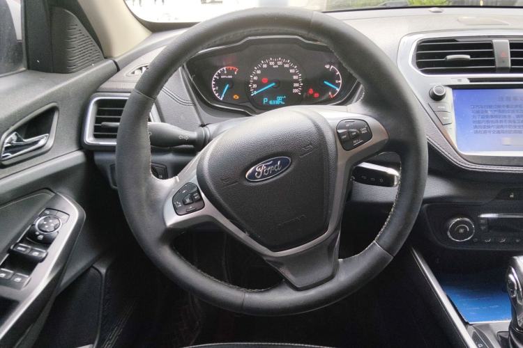 Used Ford Escort 2015 1.5L Automatic Fashion Model Steering Wheel