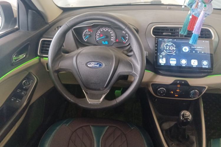 Used Ford Escort 2015 1.5L Manual Comfort Model Steering Wheel