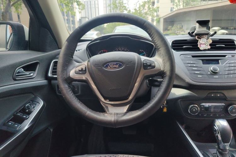Used Ford Escort 2015 1.5L Automatic Fashion Model Steering Wheel