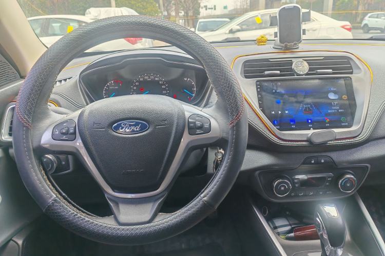 Used Ford Escort 2015 1.5L Automatic Fashion Model Steering Wheel
