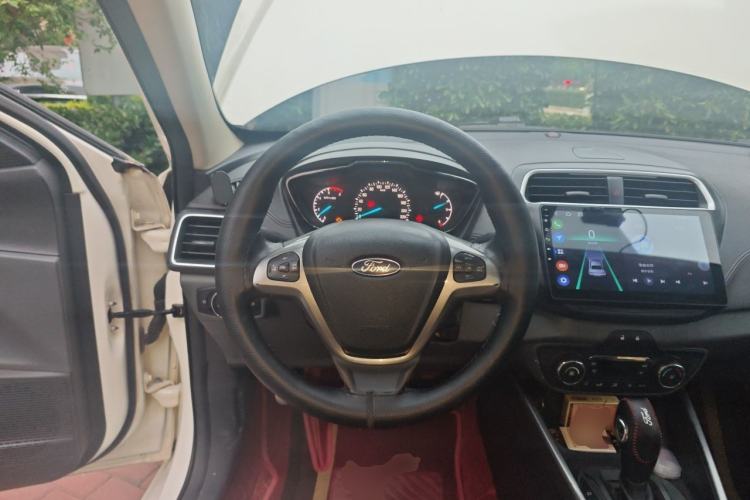 Used Ford Escort 2015 1.5L Automatic Fashion Model Steering Wheel