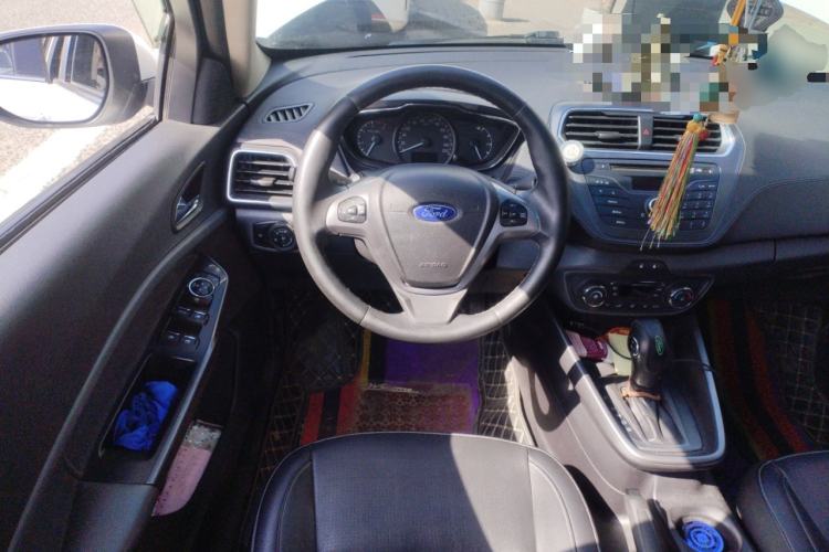 Used Ford Escort 2015 1.5L Automatic Fashion Model Steering Wheel