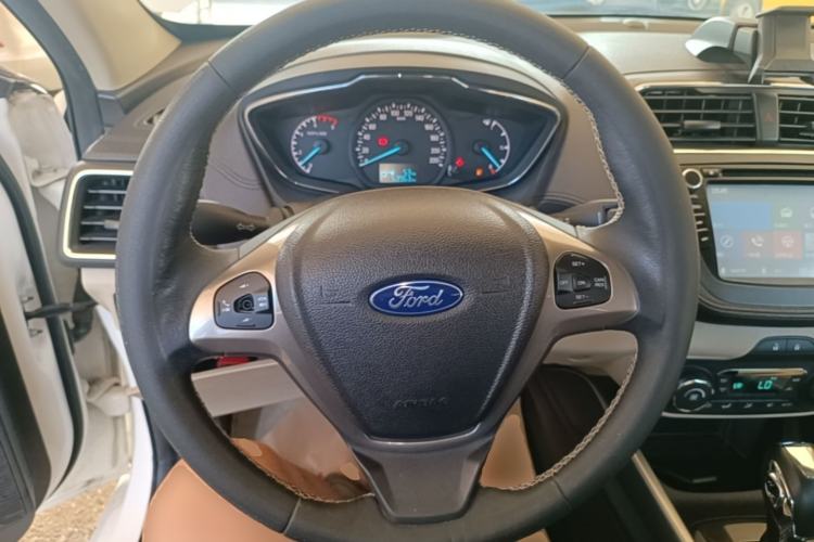 Used Ford Escort 2015 1.5L Automatic Fashion Model Steering Wheel
