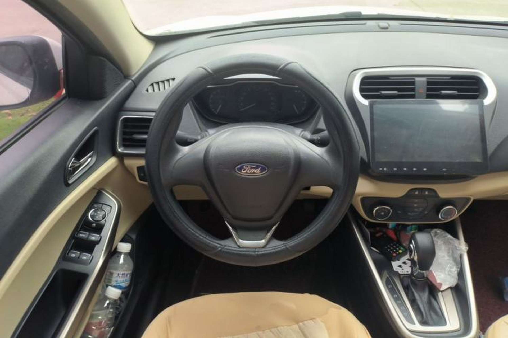 Used Ford Escort 2015 1.5L Automatic Comfort Edition Steering Wheel