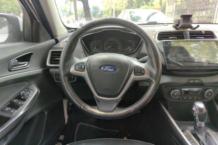Used Ford Escort 2015 1.5L Automatic Fashion Model Steering Wheel