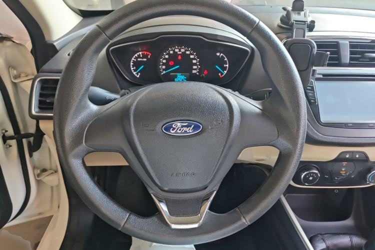 Used Ford Escort 2015 1.5L Manual Comfort Model Steering Wheel