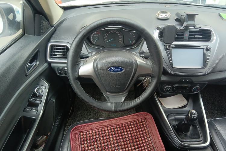 Used Ford Escort 2015 1.5L Manual Fashion Edition Steering Wheel
