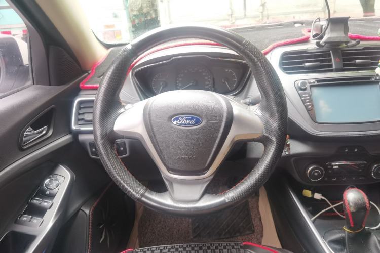 Used Ford Escort 2015 1.5L Manual Fashion Edition Steering Wheel