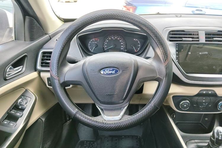 Used Ford Escort 2015 1.5L Manual Comfort Model Steering Wheel