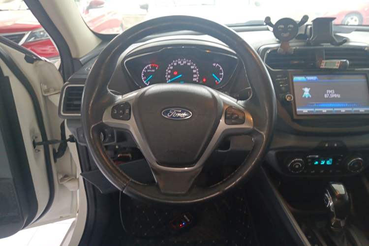 Used Ford Escort 2015 1.5L Automatic Fashion Model Steering Wheel