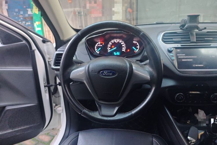 Used Ford Escort 2015 1.5L Manual Fashion Edition Steering Wheel