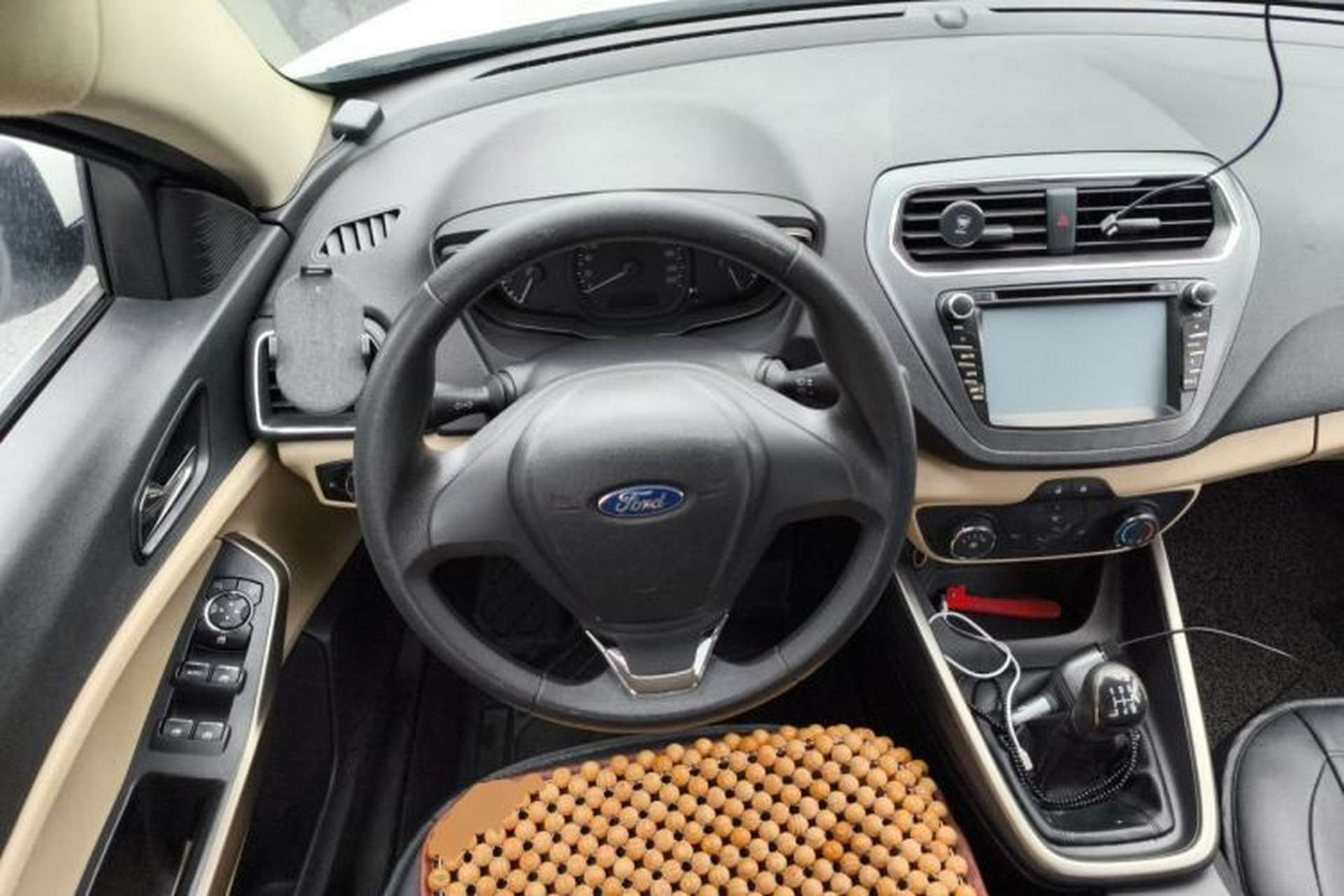 Used Ford Escort 2015 1.5L Manual Comfort Model Steering Wheel