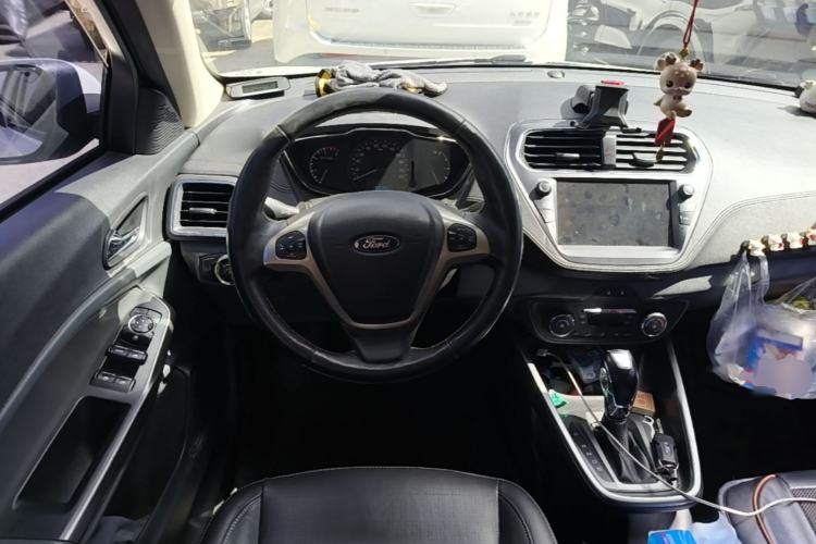 Used Ford Escort 2015 1.5L Automatic Comfort Edition Steering Wheel