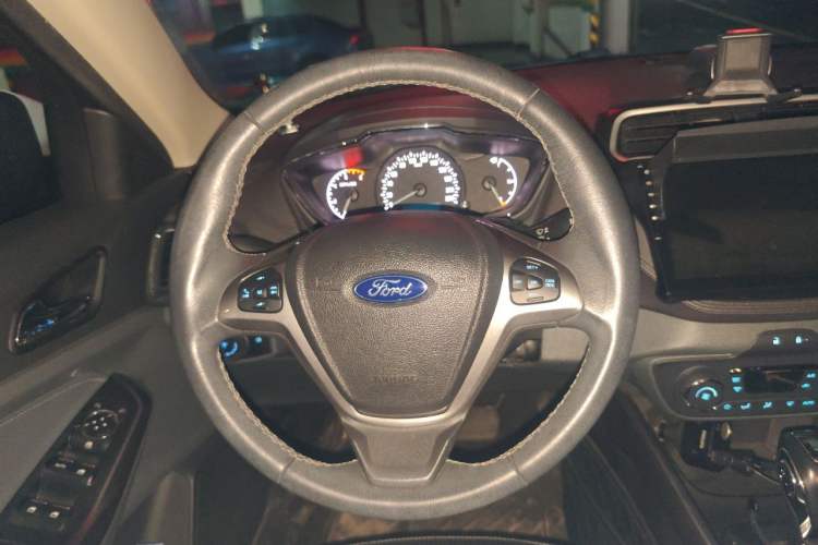 Used Ford Escort 2015 1.5L Automatic Fashion Model Steering Wheel