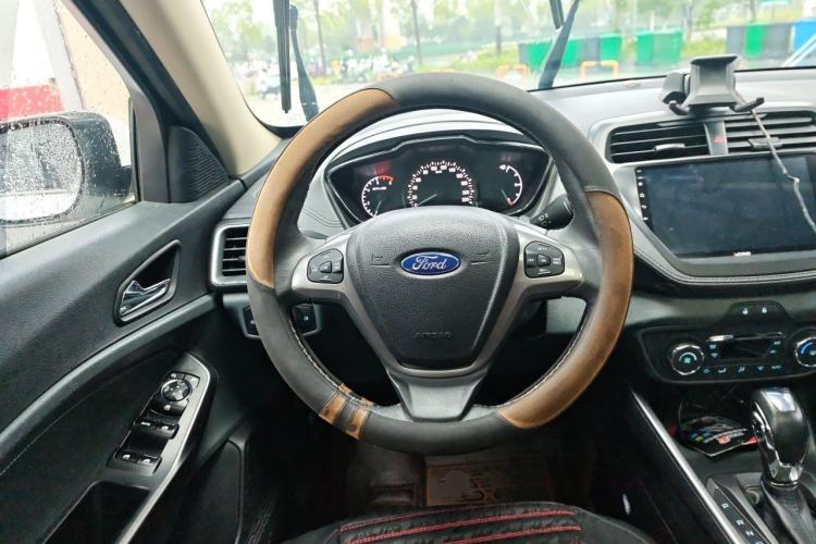 Used Ford Escort 2015 1.5L Automatic Fashion Model Steering Wheel