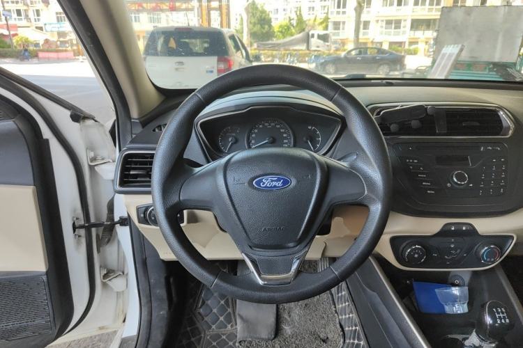 Used Ford Escort 2015 1.5L Manual Comfort Model Steering Wheel