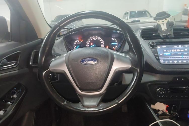 Used Ford Escort 2015 1.5L Manual Fashion Edition Steering Wheel