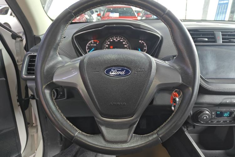 Used Ford Escort 2015 1.5L Manual Fashion Edition Steering Wheel