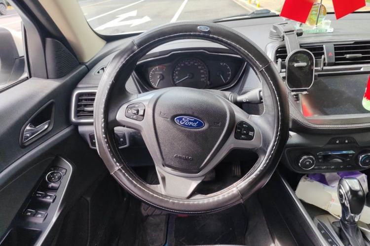 Used Ford Escort 2015 1.5L Automatic Fashion Model Steering Wheel