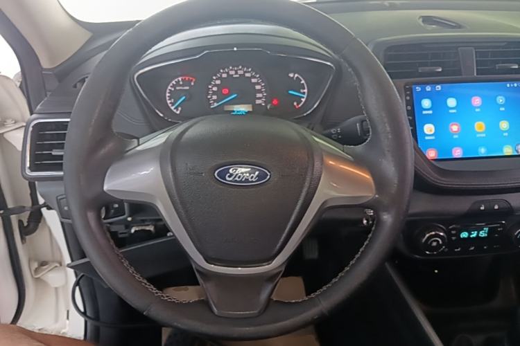 Used Ford Escort 2015 1.5L Manual Fashion Edition Steering Wheel
