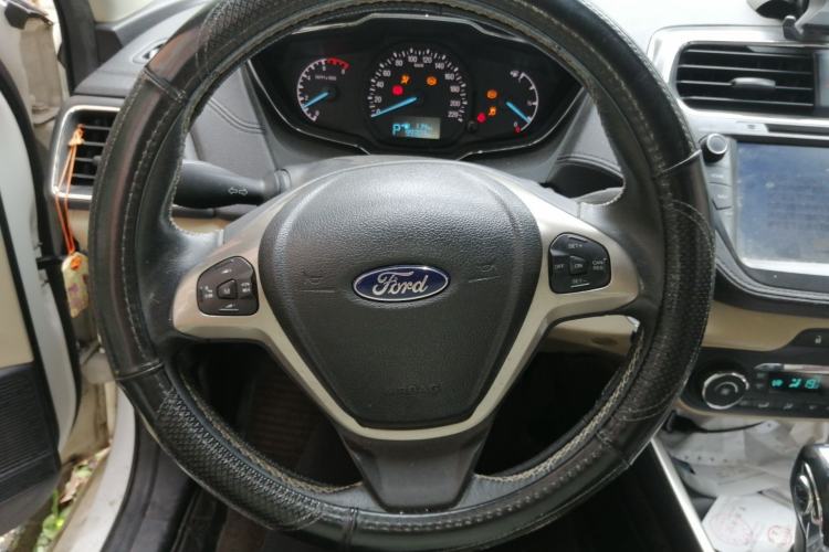 Used Ford Escort 2015 1.5L Automatic Fashion Model Steering Wheel
