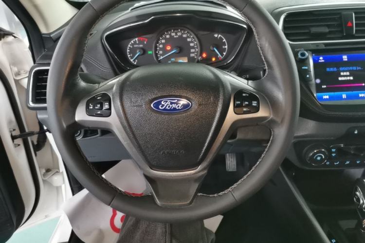 Used Ford Escort 2015 1.5L Automatic Fashion Model Steering Wheel