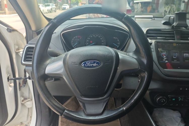 Used Ford Escort 2015 1.5L Manual Fashion Edition Steering Wheel