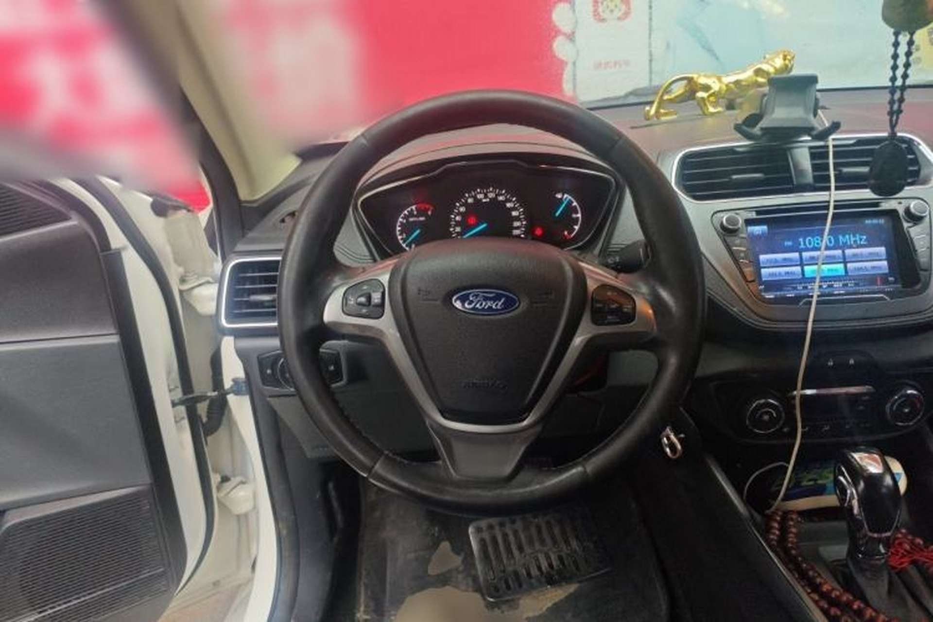 Used Ford Escort 2015 1.5L Automatic Fashion Model Steering Wheel