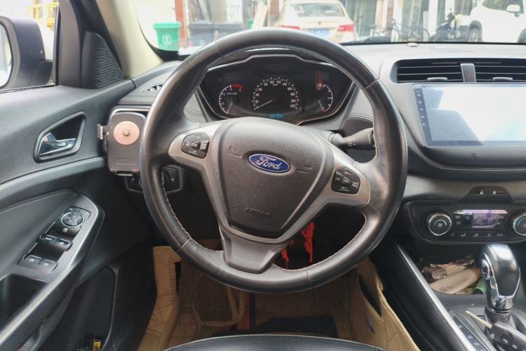 Used Ford Escort 2015 1.5L Automatic Fashion Model Steering Wheel