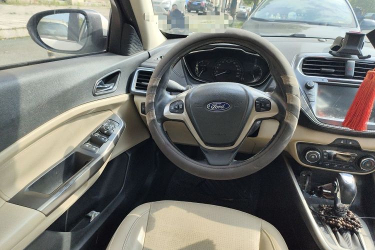 Used Ford Escort 2015 1.5L Automatic Fashion Model Steering Wheel