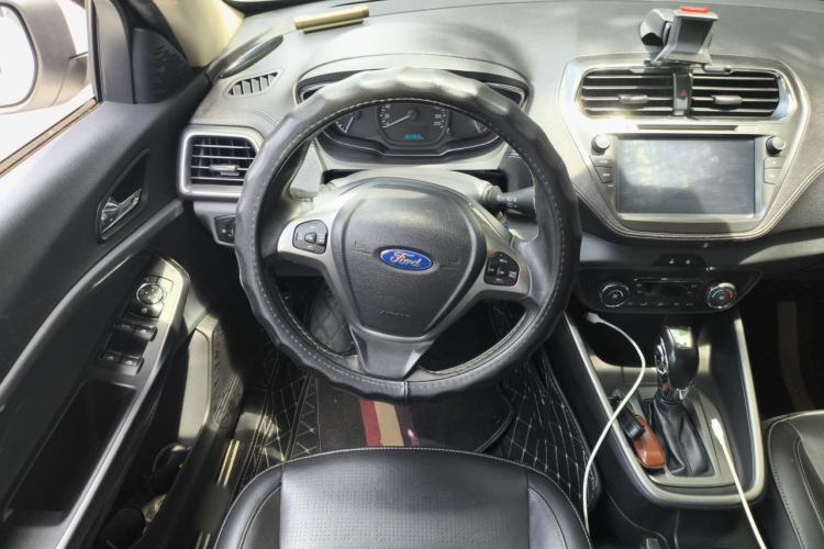 Used Ford Escort 2015 1.5L Automatic Fashion Model Steering Wheel