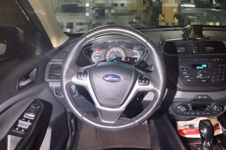 Used Ford Escort 2015 1.5L Automatic Fashion Model Steering Wheel