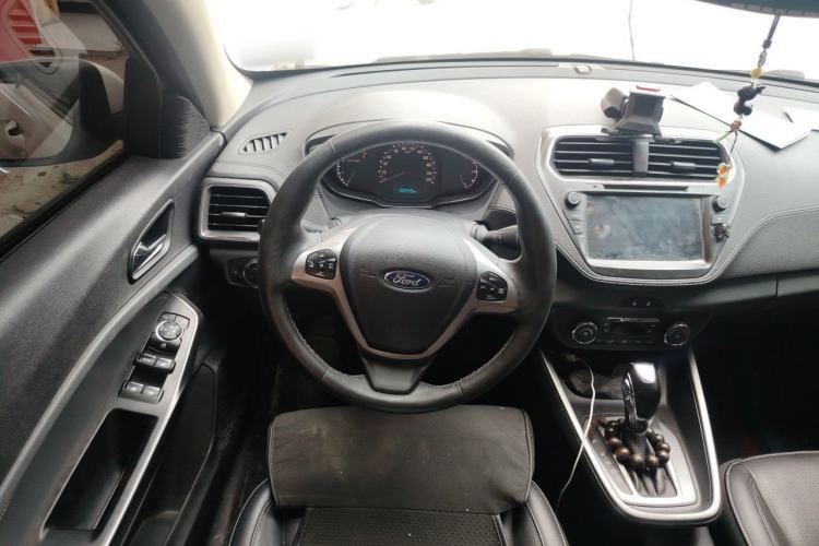 Used Ford Escort 2015 1.5L Automatic Fashion Model Steering Wheel
