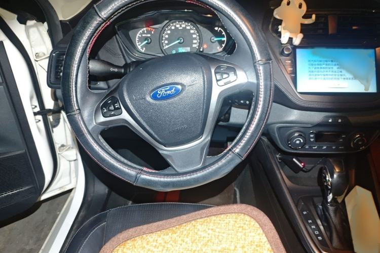 Used Ford Escort 2015 1.5L Automatic Fashion Model Steering Wheel