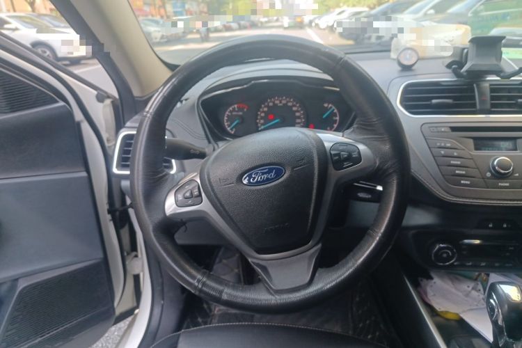 Used Ford Escort 2015 1.5L Automatic Fashion Model Steering Wheel